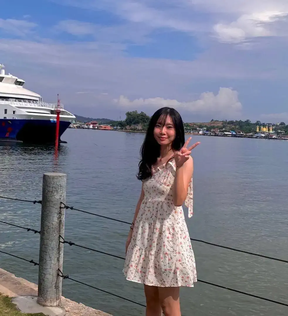 ms-cathy-economics-tuition